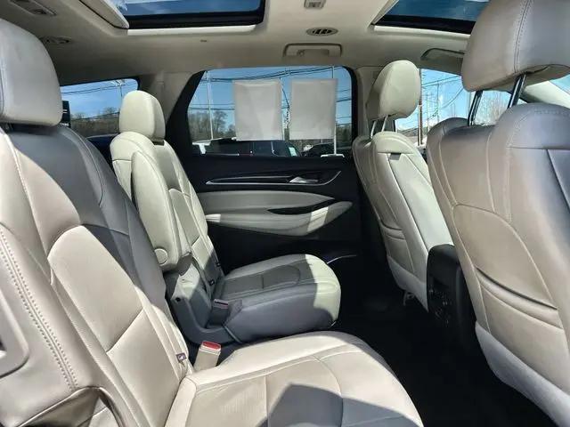 2023 Buick Enclave Essence AWD