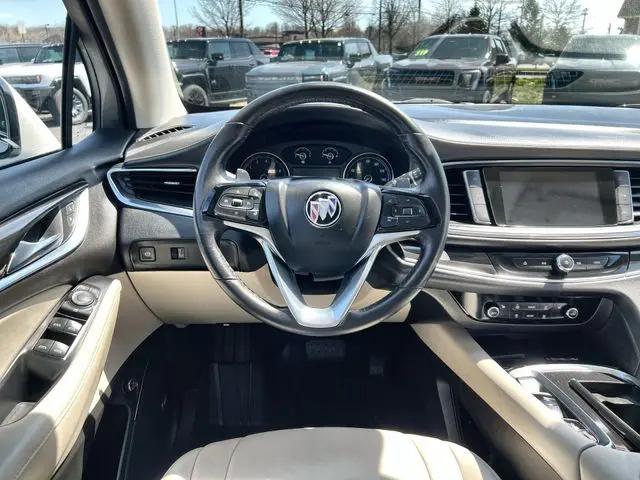 2023 Buick Enclave Essence AWD