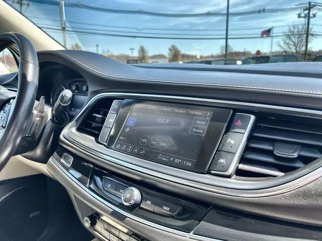 2023 Buick Enclave Essence AWD