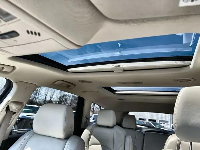 2023 Buick Enclave Essence AWD