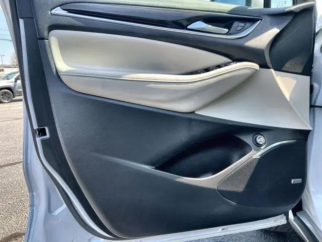2023 Buick Enclave Essence AWD