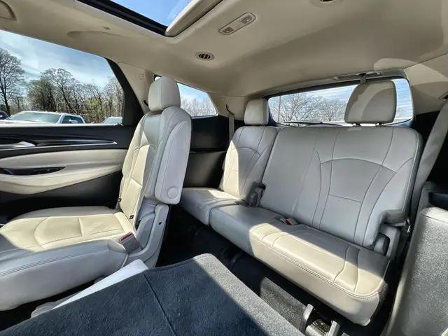 2023 Buick Enclave Essence AWD