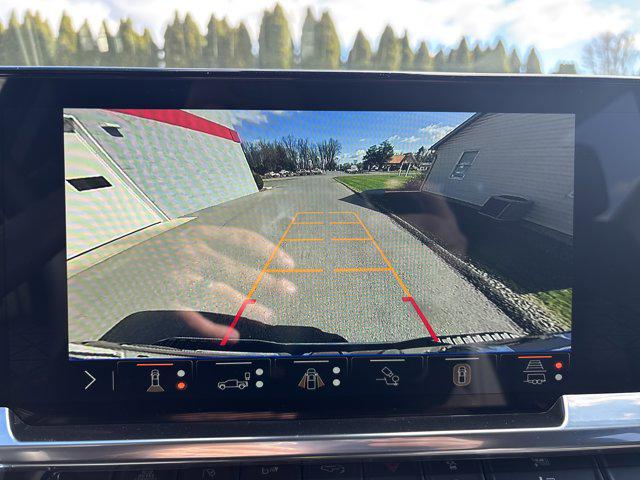 2026 GMC Sierra 2500HD Crew Cab, Standard Bed, SLT, 4WD