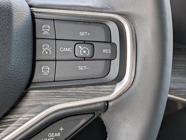 2024 Jeep Wagoneer Series II 4x2