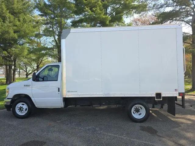2026 Ford E-350 Cutaway E-Series Cutaway