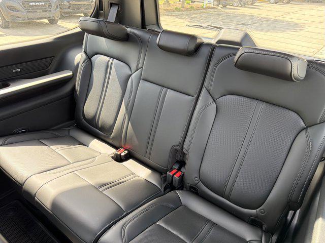 2026 Jeep Grand Wagoneer Upland 4x4