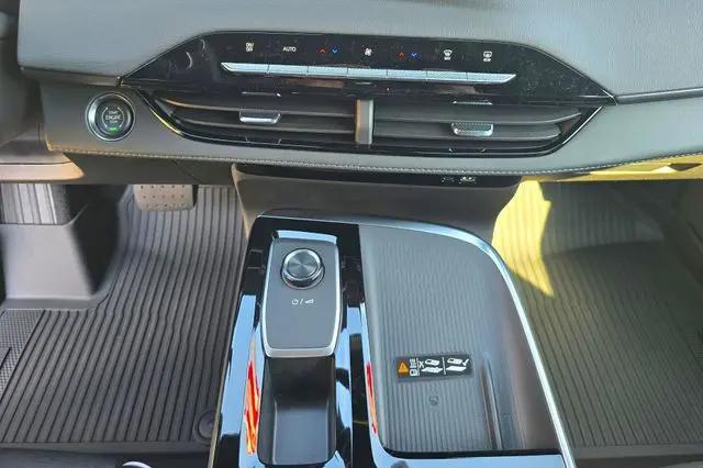 2026 Buick Enclave Preferred FWD