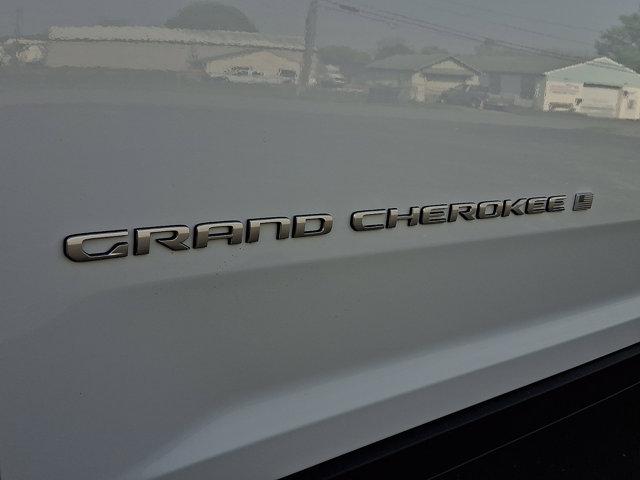2026 Jeep Grand Cherokee L Laredo 4x4