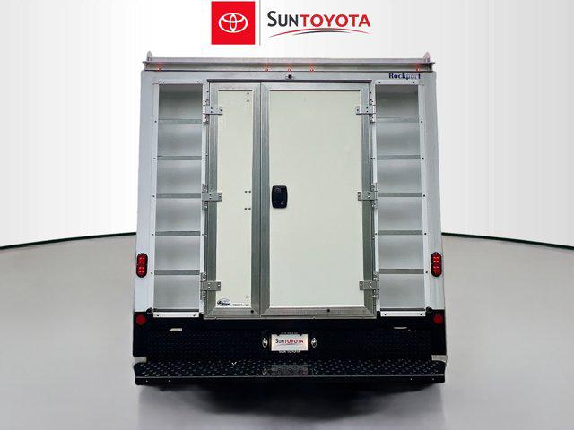 2022 Chevrolet Express Cutaway Work Van