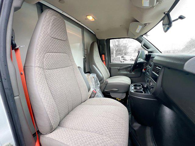 2022 Chevrolet Express Cutaway Work Van