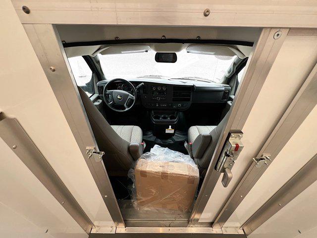 2022 Chevrolet Express Cutaway Work Van
