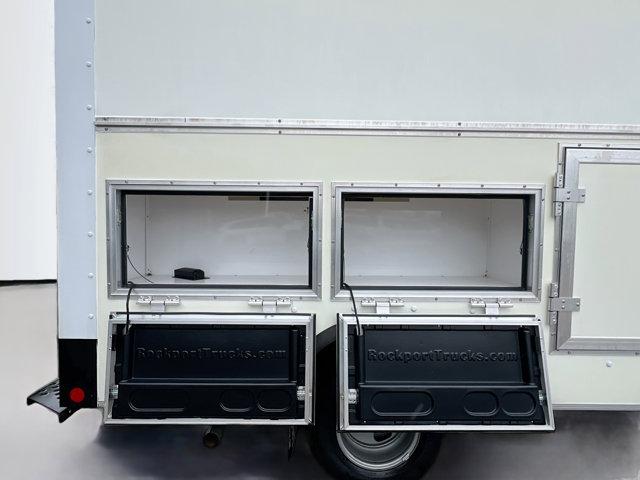 2022 Chevrolet Express Cutaway Work Van