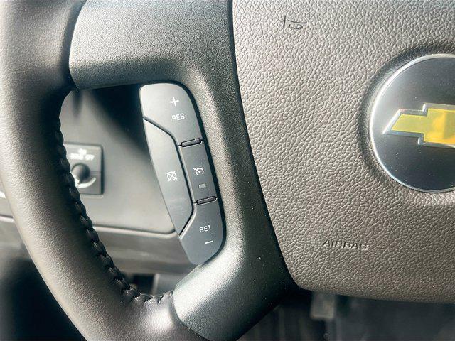 2022 Chevrolet Express Cutaway Work Van