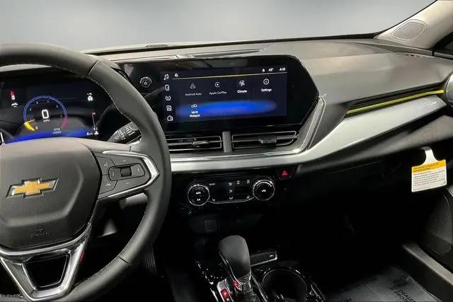 2026 Chevrolet Trax FWD LT