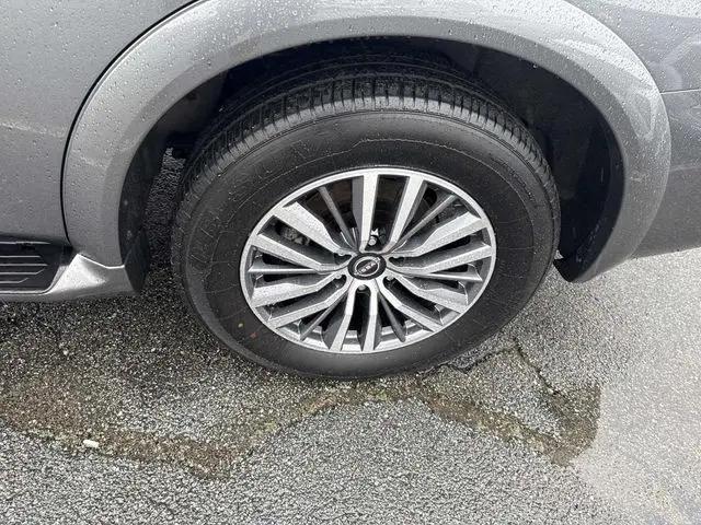 2024 Nissan Armada SL 4WD