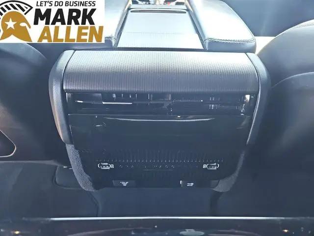 2024 Jeep Grand Wagoneer L Series II 4x4