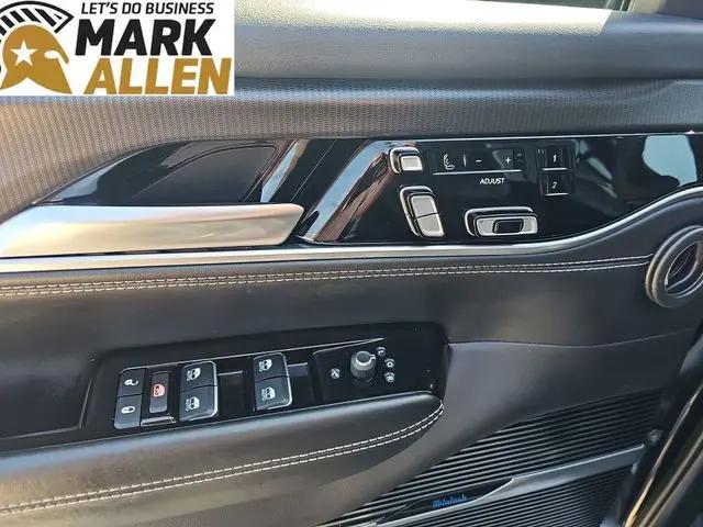 2024 Jeep Grand Wagoneer L Series II 4x4