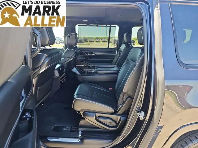 2024 Jeep Grand Wagoneer L Series II 4x4