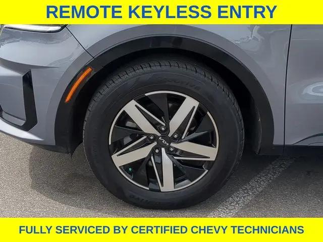2023 Kia Sorento S