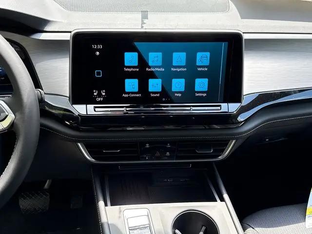 2026 Volkswagen Atlas Cross Sport SE
