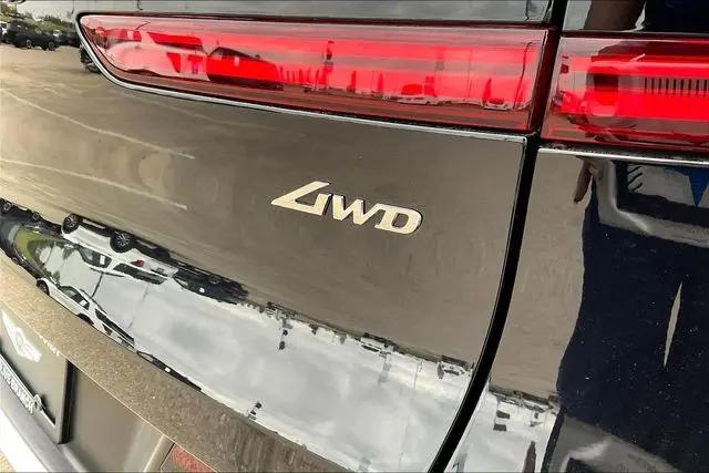 2025 Genesis GV70 2.5T AWD