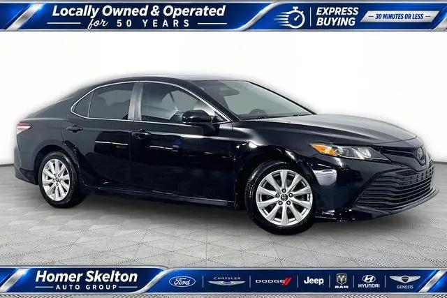 2018 Toyota Camry LE for sale in Olive Branch, MS