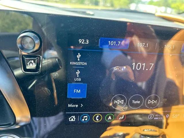 2023 Chevrolet Corvette Stingray RWD Convertible 2LT
