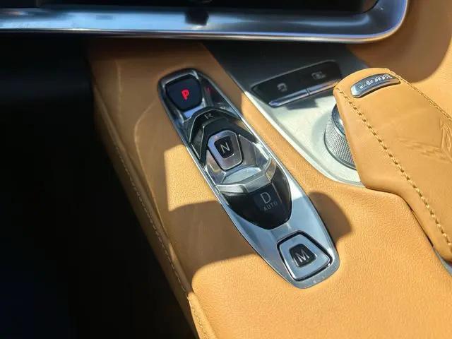 2023 Chevrolet Corvette Stingray RWD Convertible 2LT