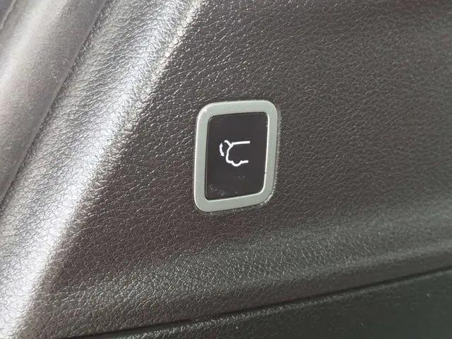 2020 Chrysler Pacifica AWD Launch Edition