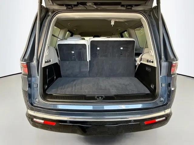 2023 Jeep Wagoneer Series III 4x4