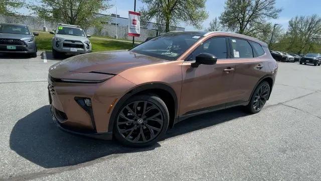 2026 Toyota Crown Signia Limited