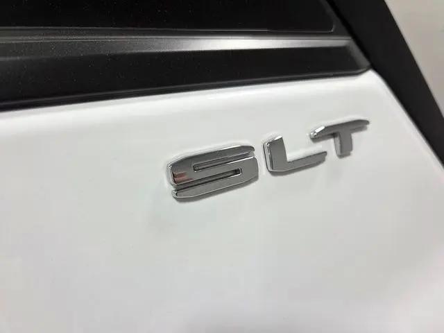 2023 GMC Terrain FWD SLT