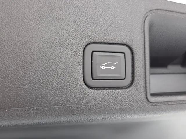 2023 GMC Terrain FWD SLT