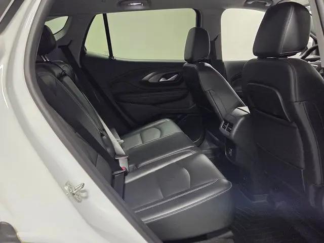 2023 GMC Terrain FWD SLT