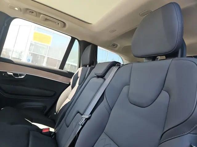 2026 Volvo XC90 Plus, B6 AWD Gas (mild hybrid), Gasoline, Bright, 7 Seats