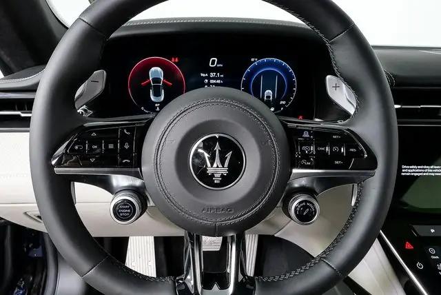 2026 Maserati GranCabrio Standard