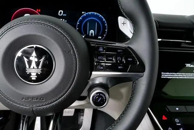 2026 Maserati GranCabrio Standard