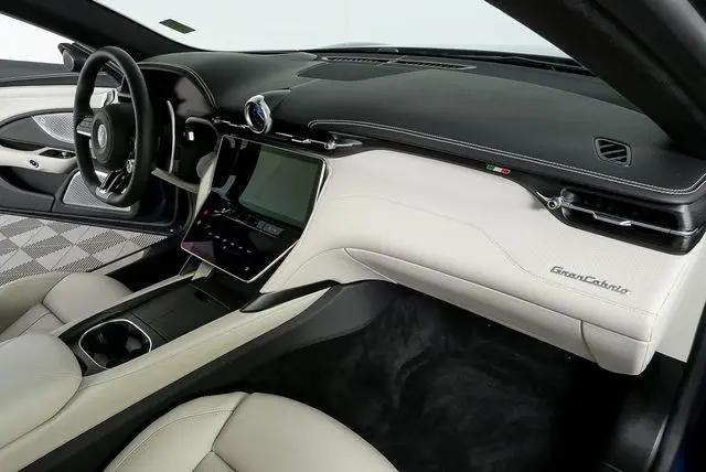 2026 Maserati GranCabrio Standard