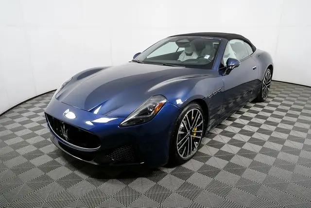 2026 Maserati GranCabrio Standard