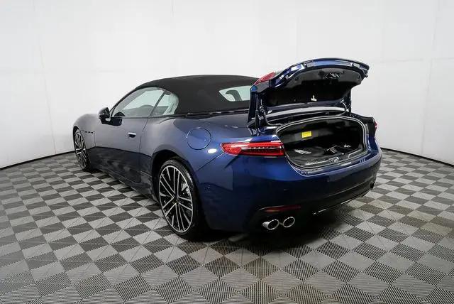 2026 Maserati GranCabrio Standard