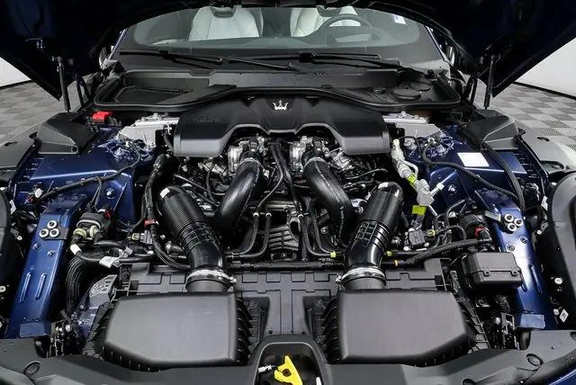 2026 Maserati GranCabrio Standard