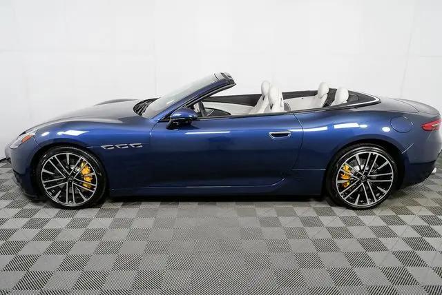 2026 Maserati GranCabrio Standard