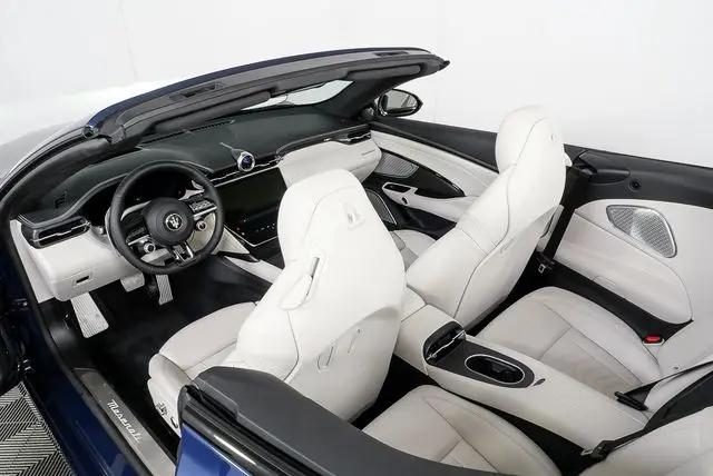 2026 Maserati GranCabrio Standard