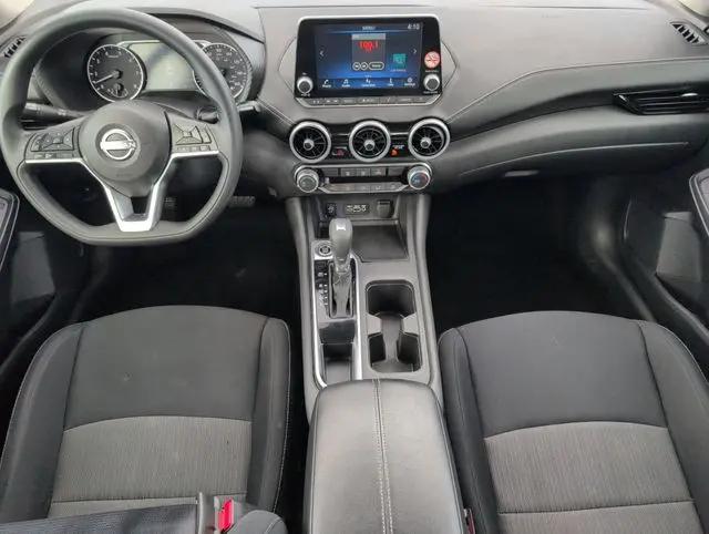 2024 Nissan Sentra SV Xtronic CVT