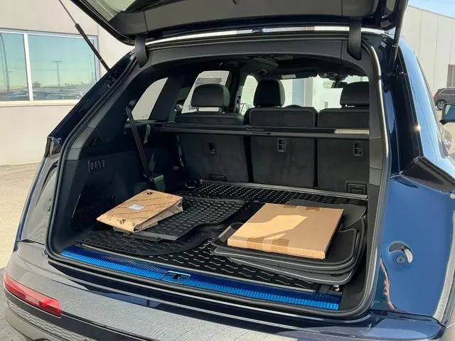2026 Audi Q7 Premium Plus 45 TFSI quattro tiptronic