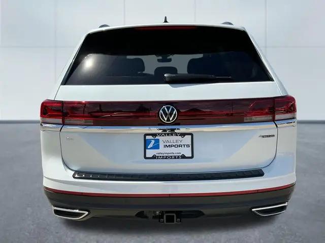 2026 Volkswagen Atlas SE with Technology