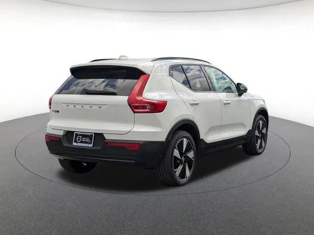 2026 Volvo EX40 Plus, Twin Motor, Fully electric