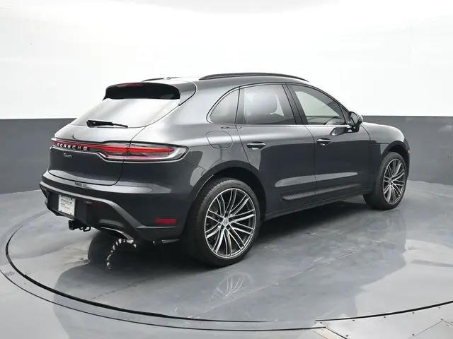 2025 Porsche Macan Macan