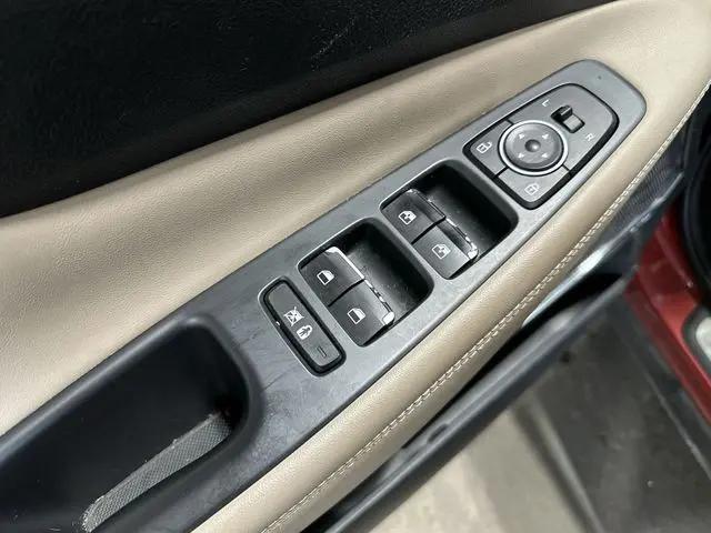 2019 Hyundai Santa Fe Ultimate 2.0T