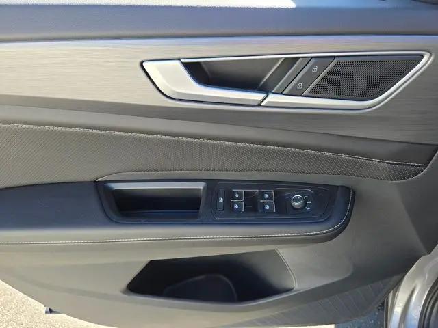 2026 Volkswagen Atlas Cross Sport SE